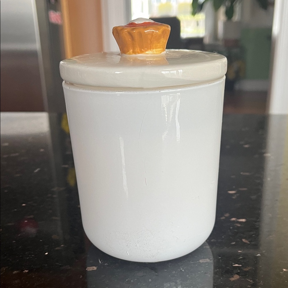 DW Home Bake Shop 11.4 oz Scented Candle - Picture 2 of 4